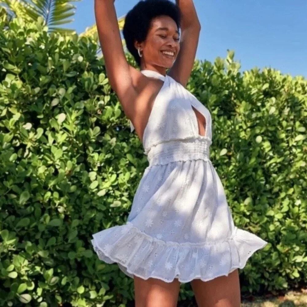 Aerie Spring Fling White Eyelet Halter Mini Dress Ruched Waist Floral Small